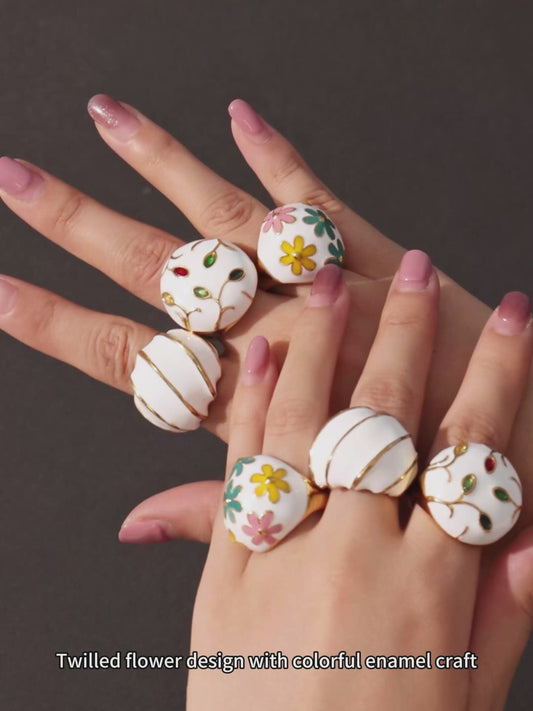 Waterproof Non Tarnish 18K Gold Plated PVD Coating and 0.03µm-0.05µm Thickness Rings